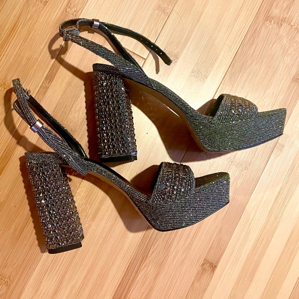 Vince Camuto Ankle Strap platform heels
